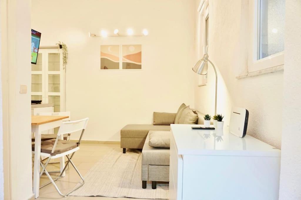 Gemutliches Kleines Studio-Apartment In Top Lage Nahe Karlsruhe Innenstadt Mit Klimaanlage Εξωτερικό φωτογραφία